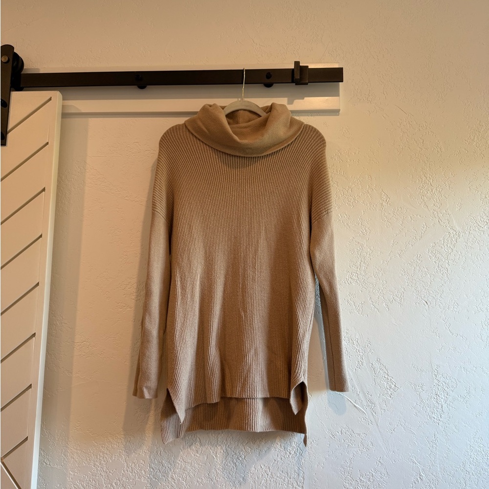 Cyrus Tan Cowl Neck Women's Sweater Size Medium